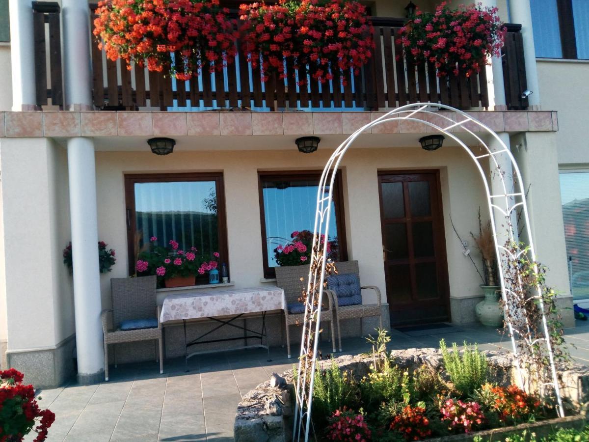 Dolenjska Vila Zuzemberk Exterior foto